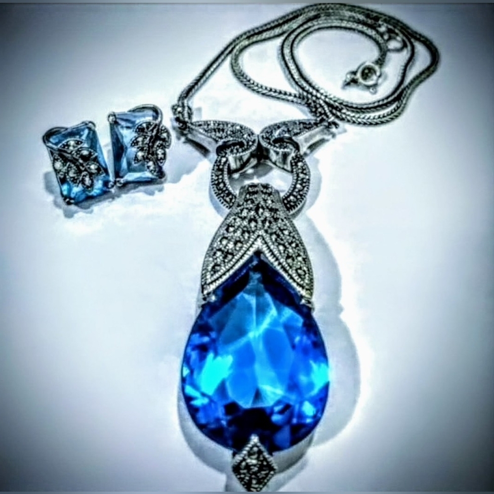 STUNNING! Art Deco Sterling Silver Blue Topaz & Marcasite Pendant Necklace Set